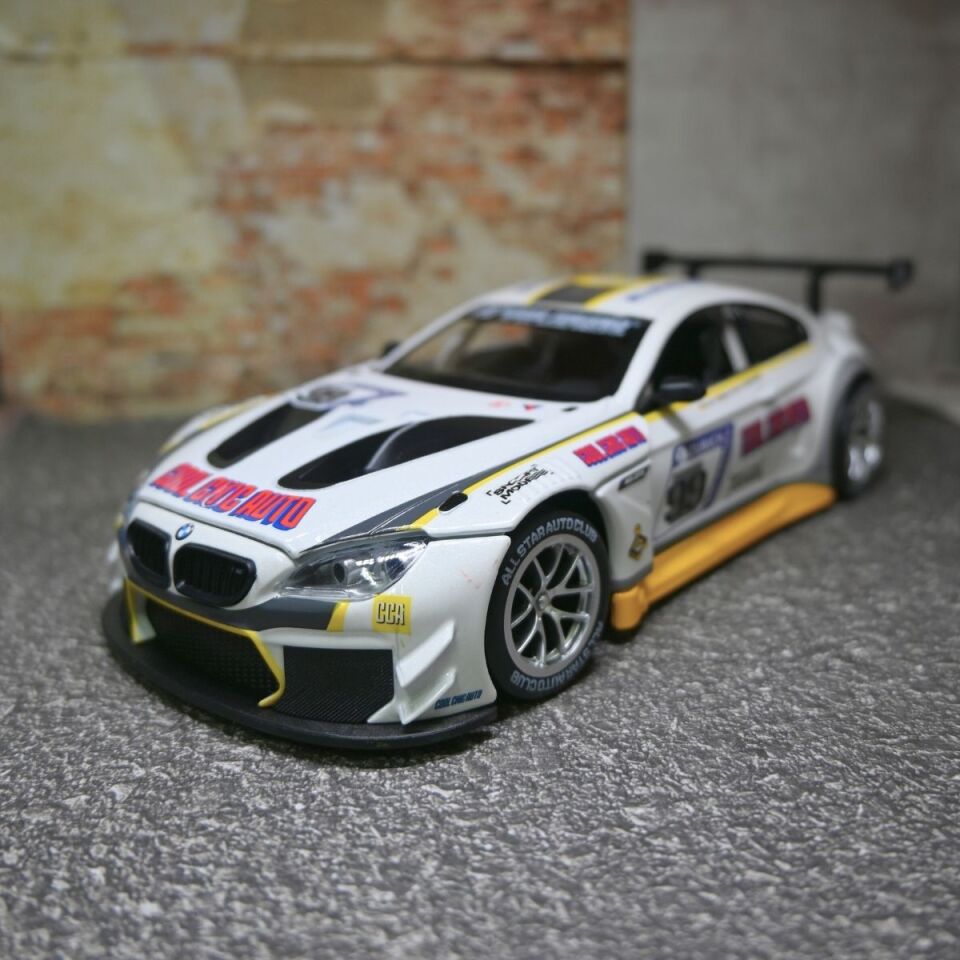 Bmw M4 GT3 Buddy 1:24 Ölçek Metal Model Araba