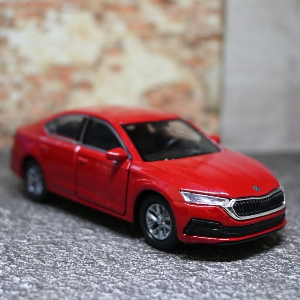 Skoda Oktavia Metal Araba 1:36 Kırmızı