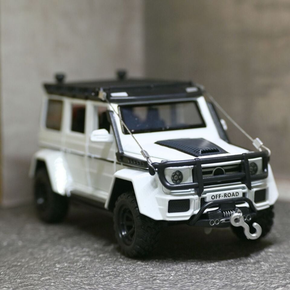 MERCEDES G Kasa Off Road Metal Araba 1:32 Beyaz