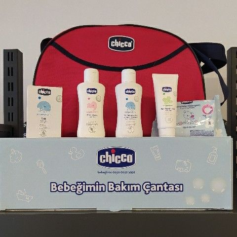 Chicco Bebek Bakım Seti Çanta Hediyeli