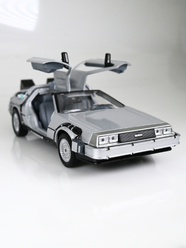Welly Time Machine - Zaman Makinesi Metal Araba
