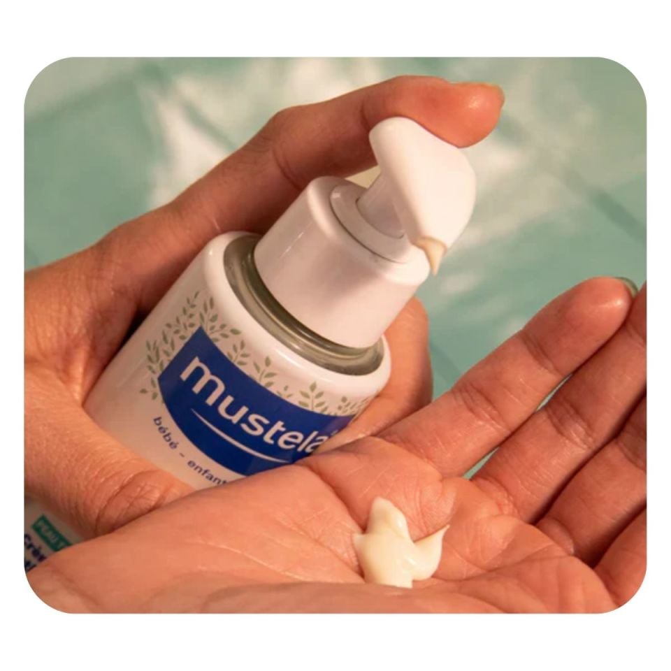 Mustela Stelatopia Lipit Yenileyici Krem Pompalı Şişe 300 ml