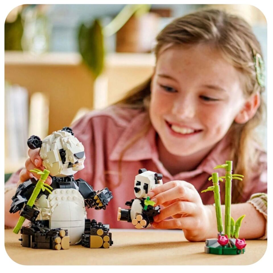 LEGO CREATOR PANDA AİLESİ 31165