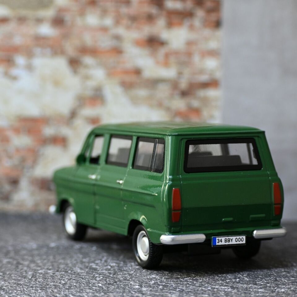 FORD TRANSİT KLASİK METAL ARABA YEŞİL