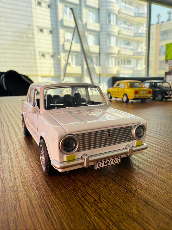 METAL MURAT 124 Çek Bırak Araba Sesli ve Işıklı