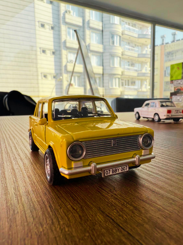 METAL MURAT 124 Çek Bırak Araba Sesli ve Işıklı