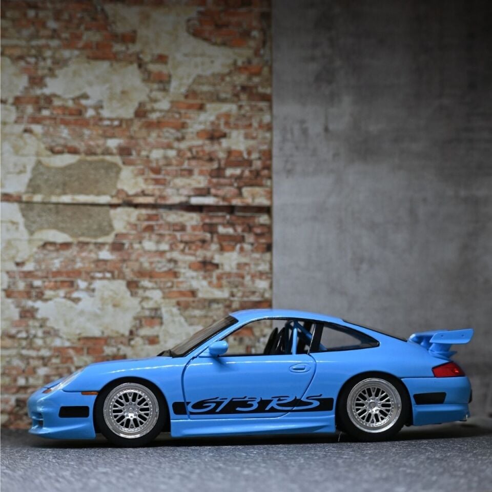 JADA FF BRİANS PORSCHE 911 GT3 RS 1:24