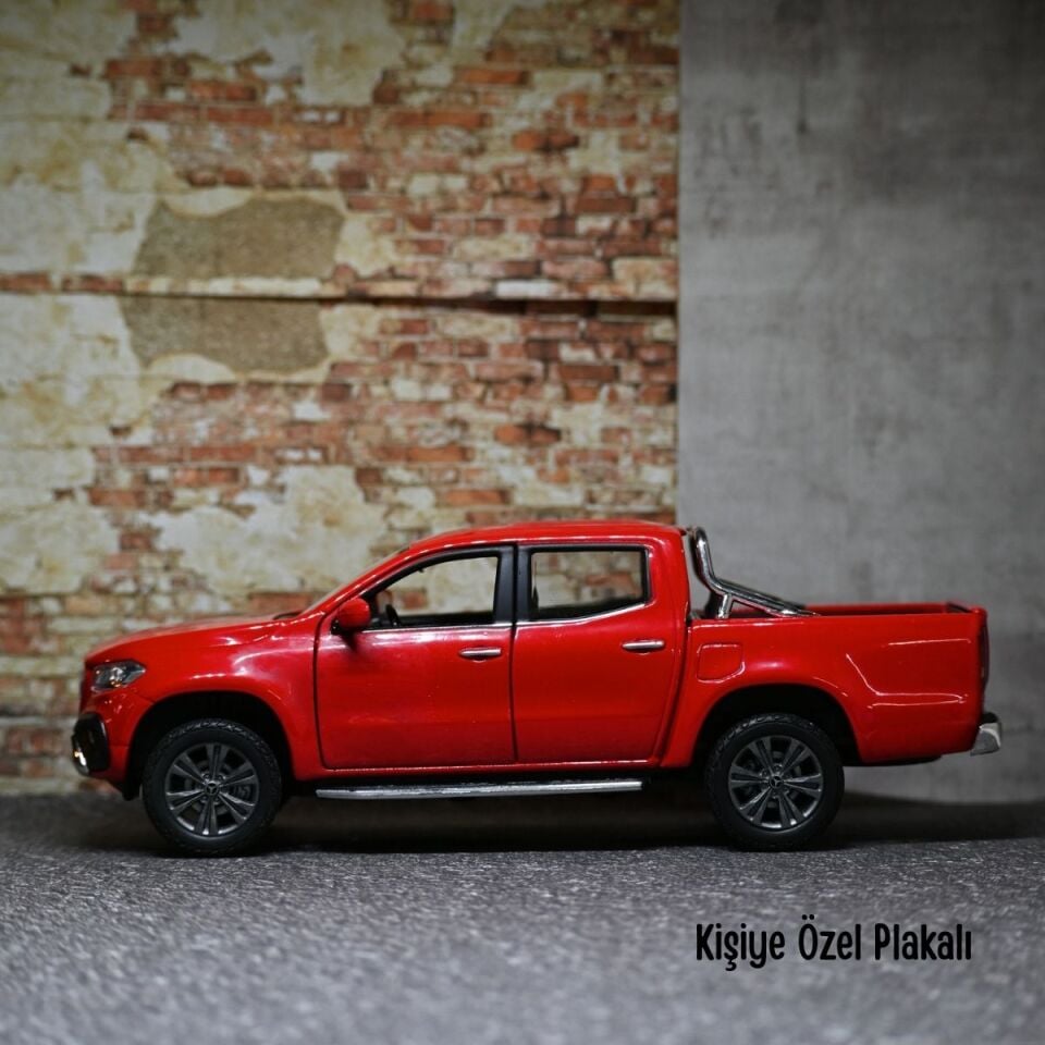 MERCEDES BENZ X-CLASS 1:24 METAL ARABA WELLY