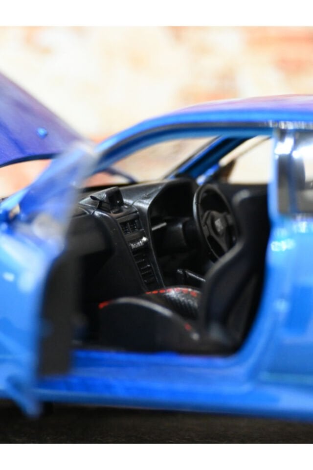 NİSSAN SKYLİNE 1:24 METAL ARABA MAVİ