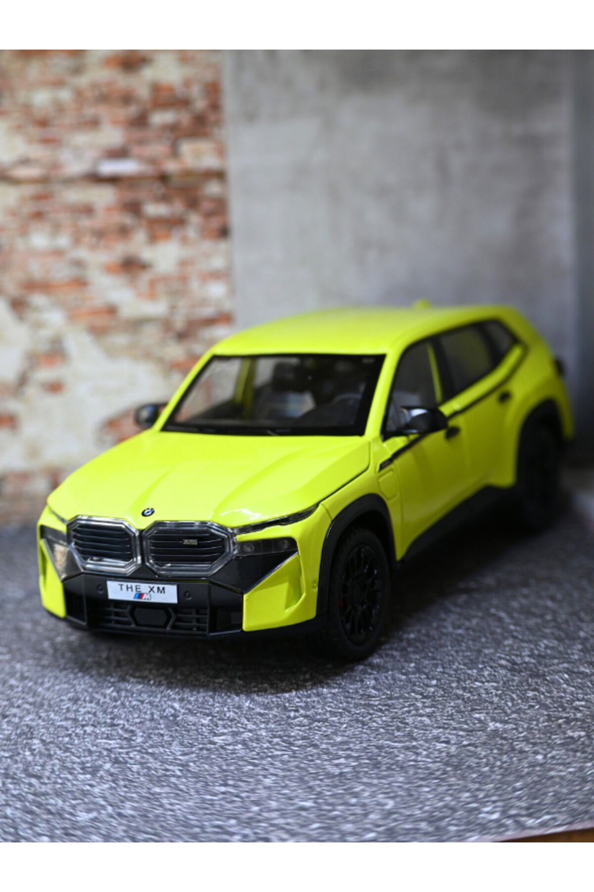 BMW XM METAL ARABA BEYAZ 1:24