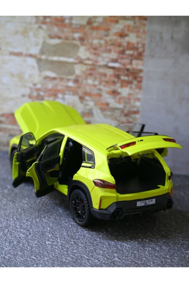 BMW XM METAL ARABA BEYAZ 1:24