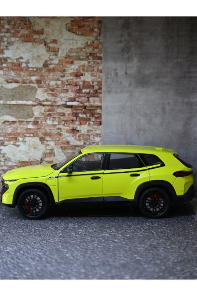 BMW XM METAL ARABA BEYAZ 1:24