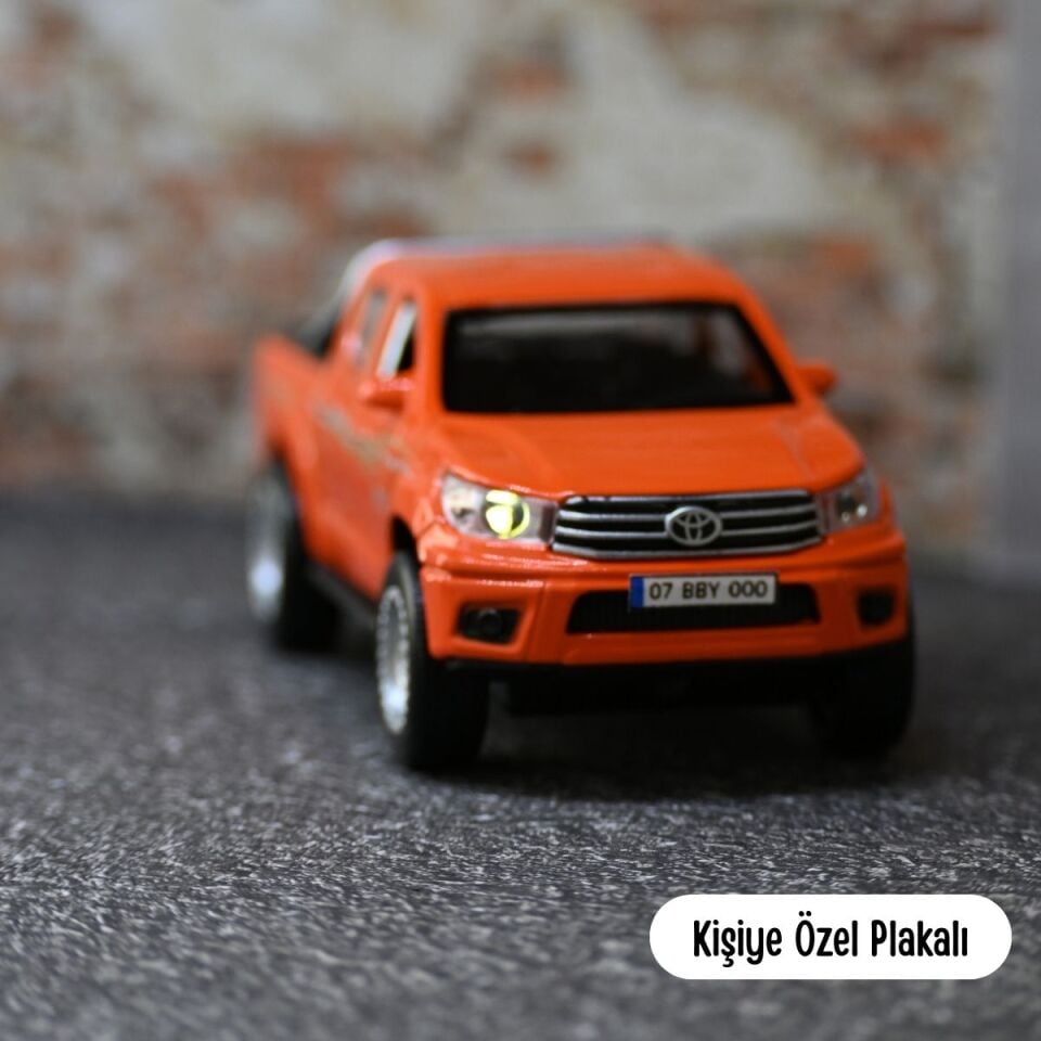TOYOTA HİLUX METAL OYUNCAK ARABA TURUNCU