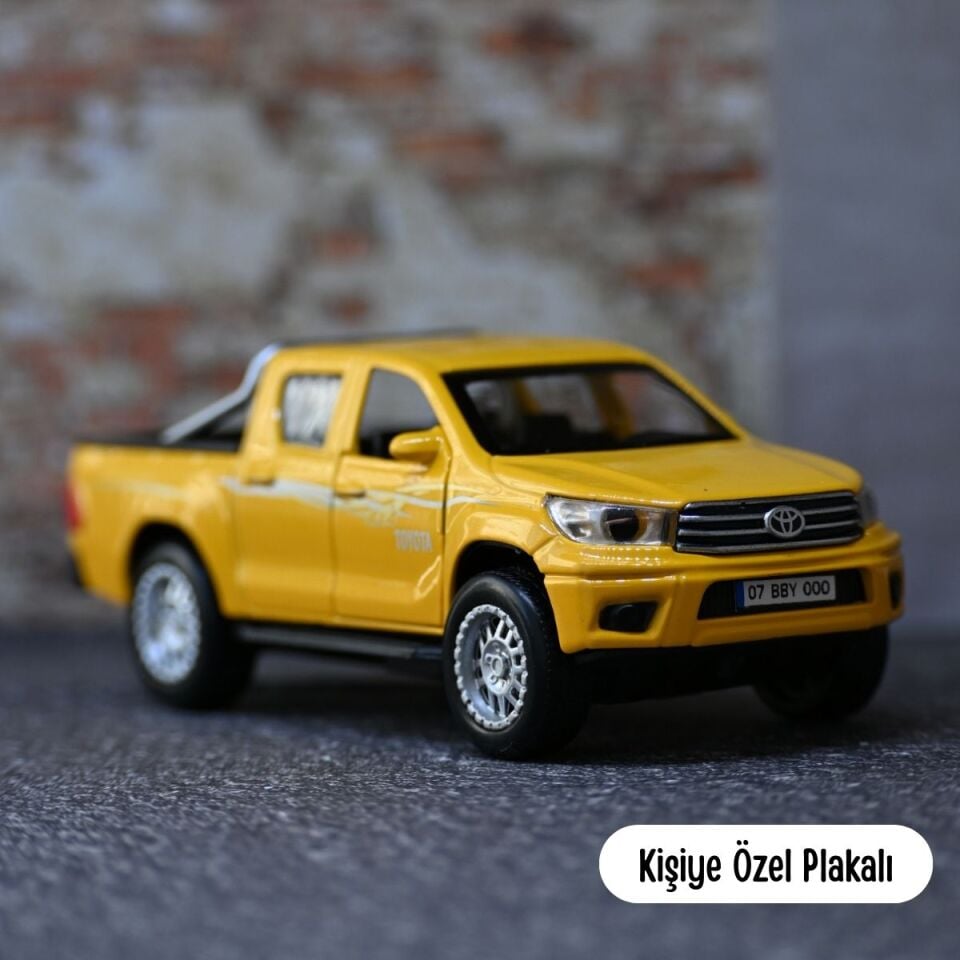 TOYOTA HİLUX METAL OYUNCAK ARABA SARI