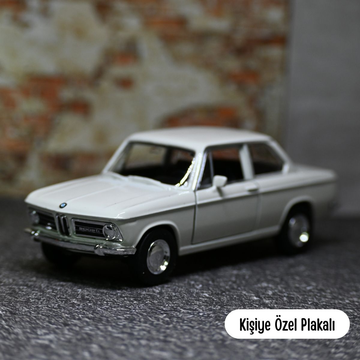 WELLY BMW 2002 Tİ METAL OYUNCAK BEYAZ 1:36