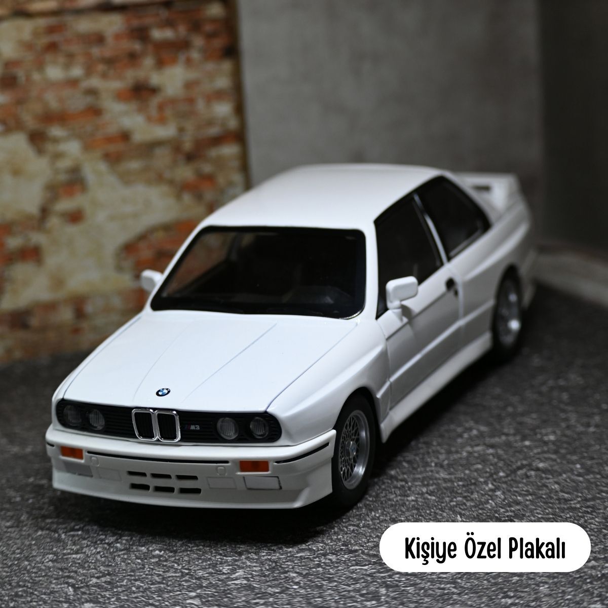 BMW M3 METAL ARABA 1:24 BEYAZ