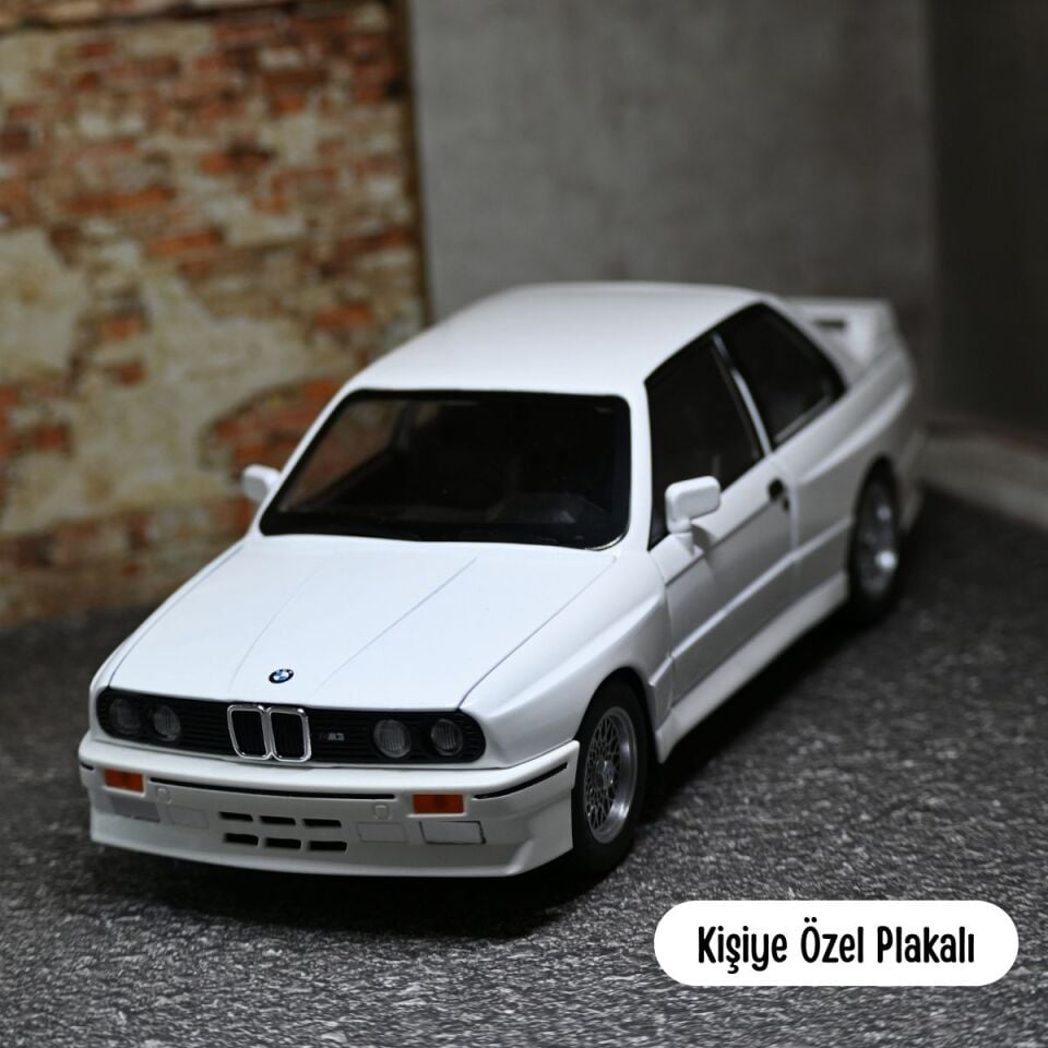 Bmw M3 Metal Model Araba - Kişiye Özel Plakalı 1:24 Ölçek