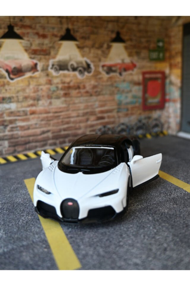 Bugatti Metal Oyuncak Araba Beyaz