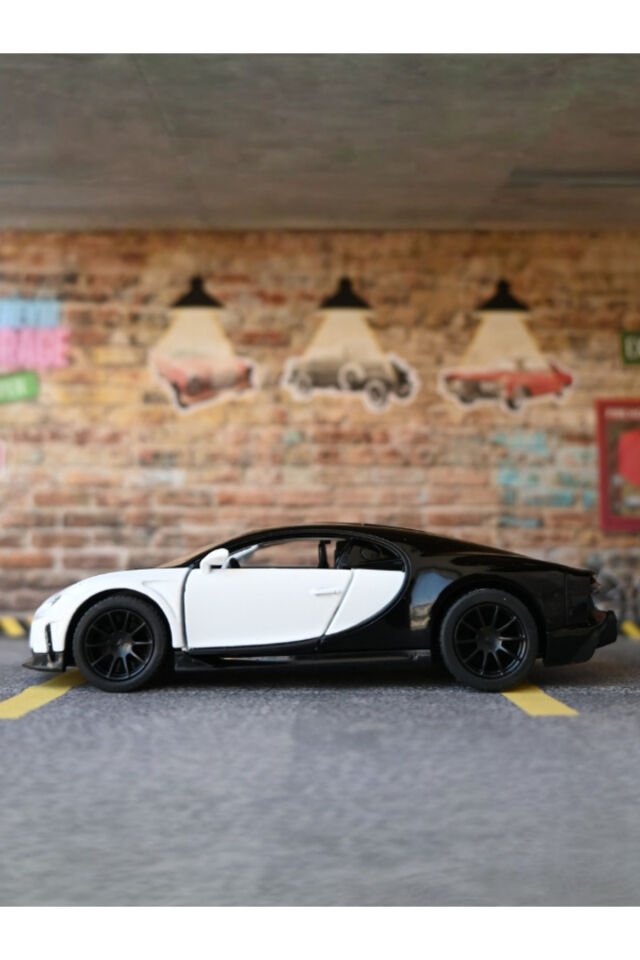 Bugatti Metal Oyuncak Araba Beyaz