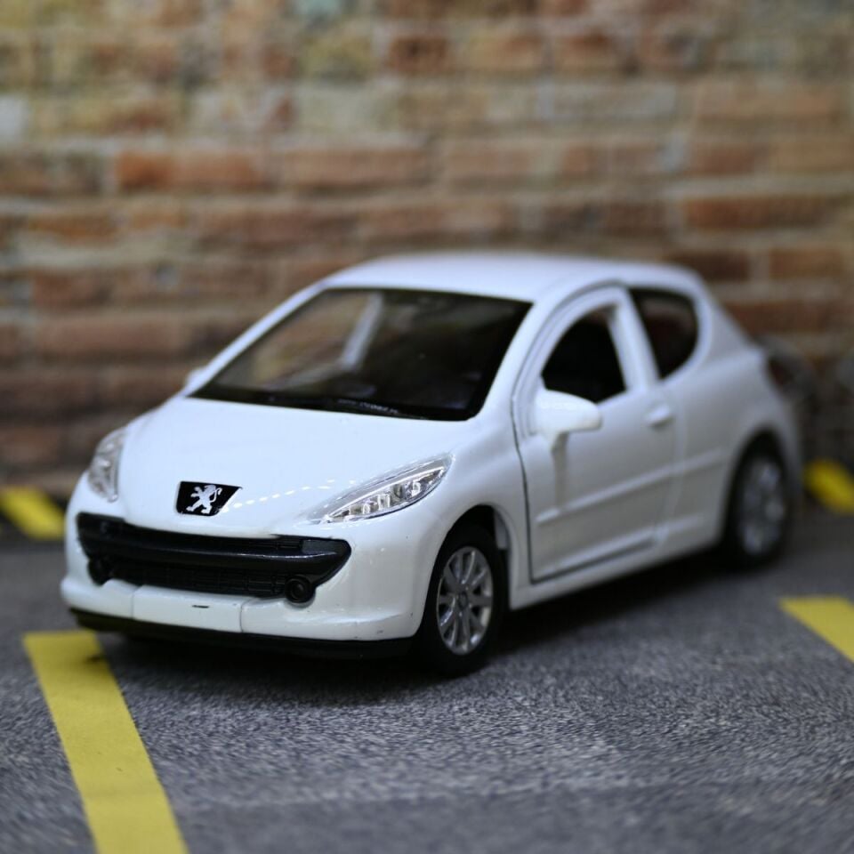 Peugeot 207 Metal Araba BEYAZ