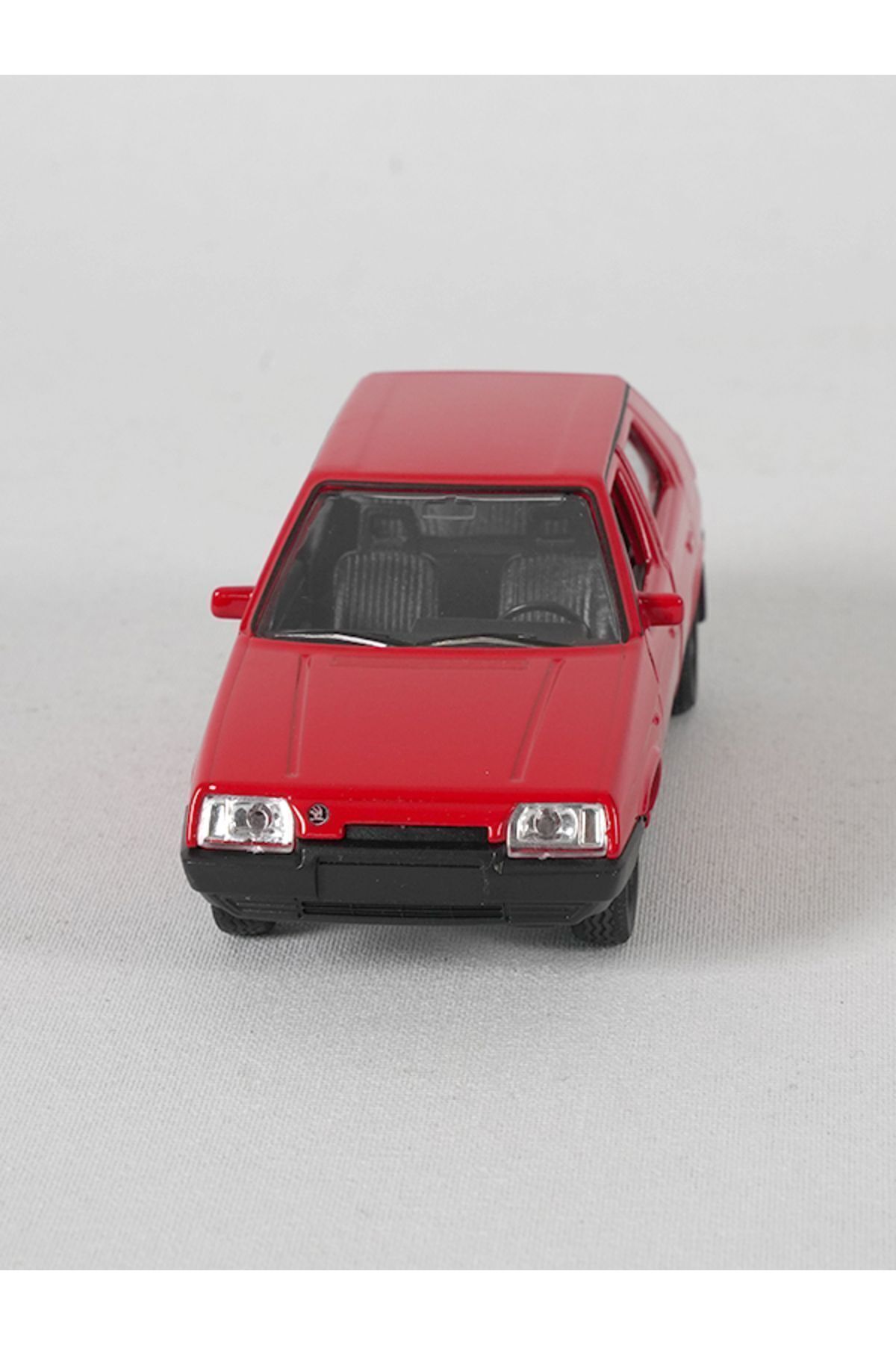 Lisanslı Skoda Favorit Çek Bırak Model Metal Araba