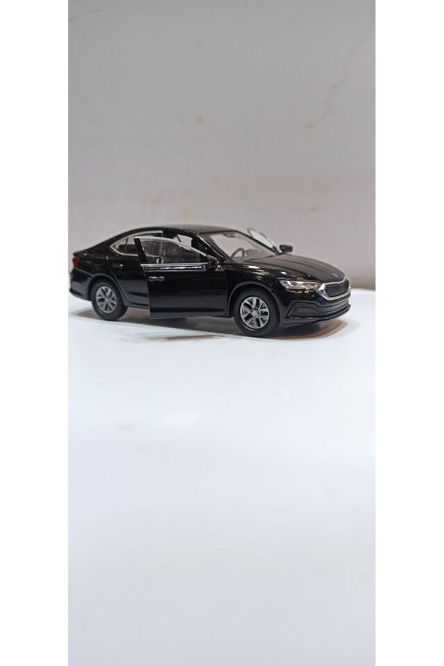 SKODA OCTAVİA 1:36 ÖLÇEK PLAKASIZ SİYAH