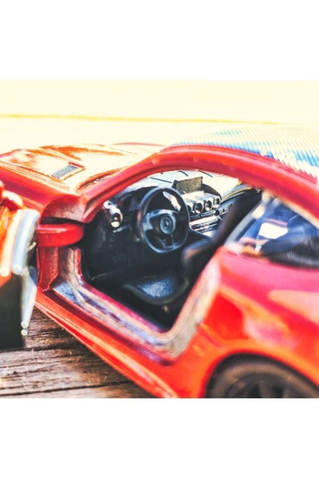 MERCEDES GTR METAL ARABA KIRMIZI II