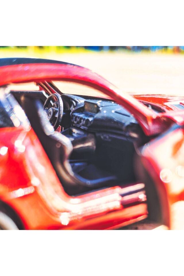 MERCEDES GTR METAL ARABA KIRMIZI II