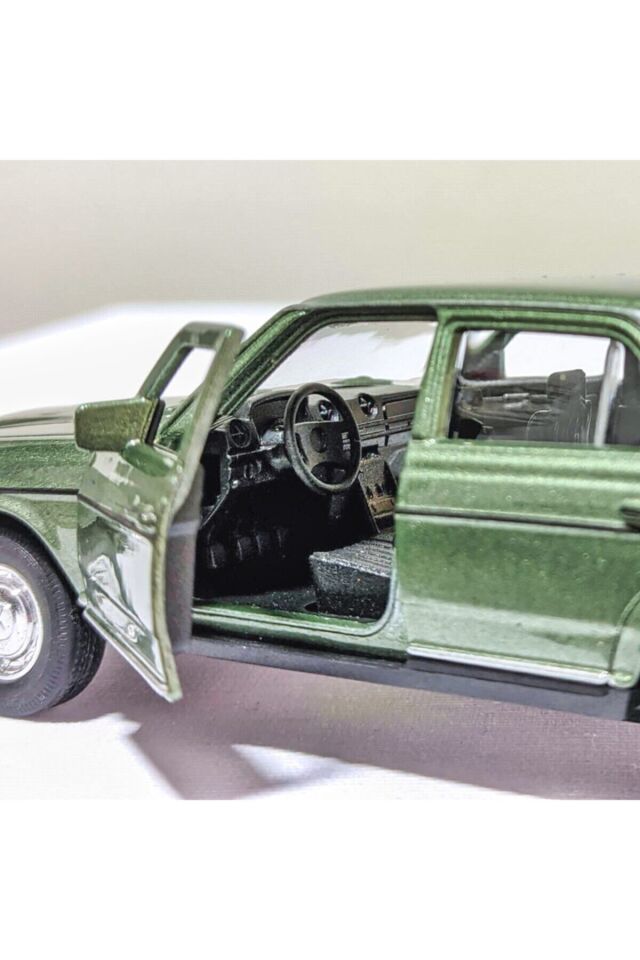 Benz E-class 230e Klasik Koleksiyon Metal Araba 12