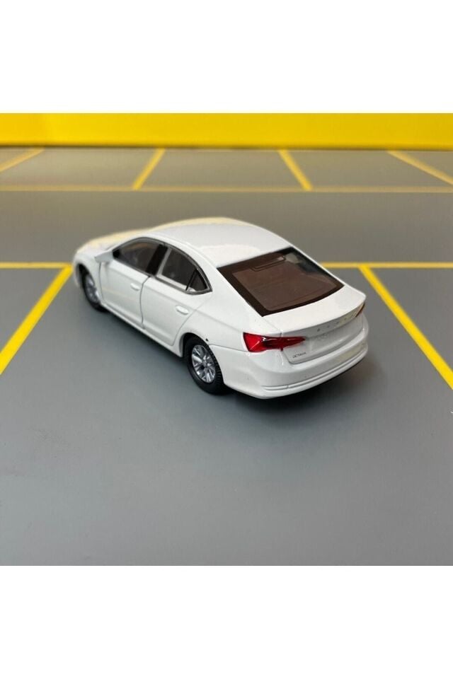 Skoda Octavia 1/36 Ölçek Diecast Metal Model Araba
