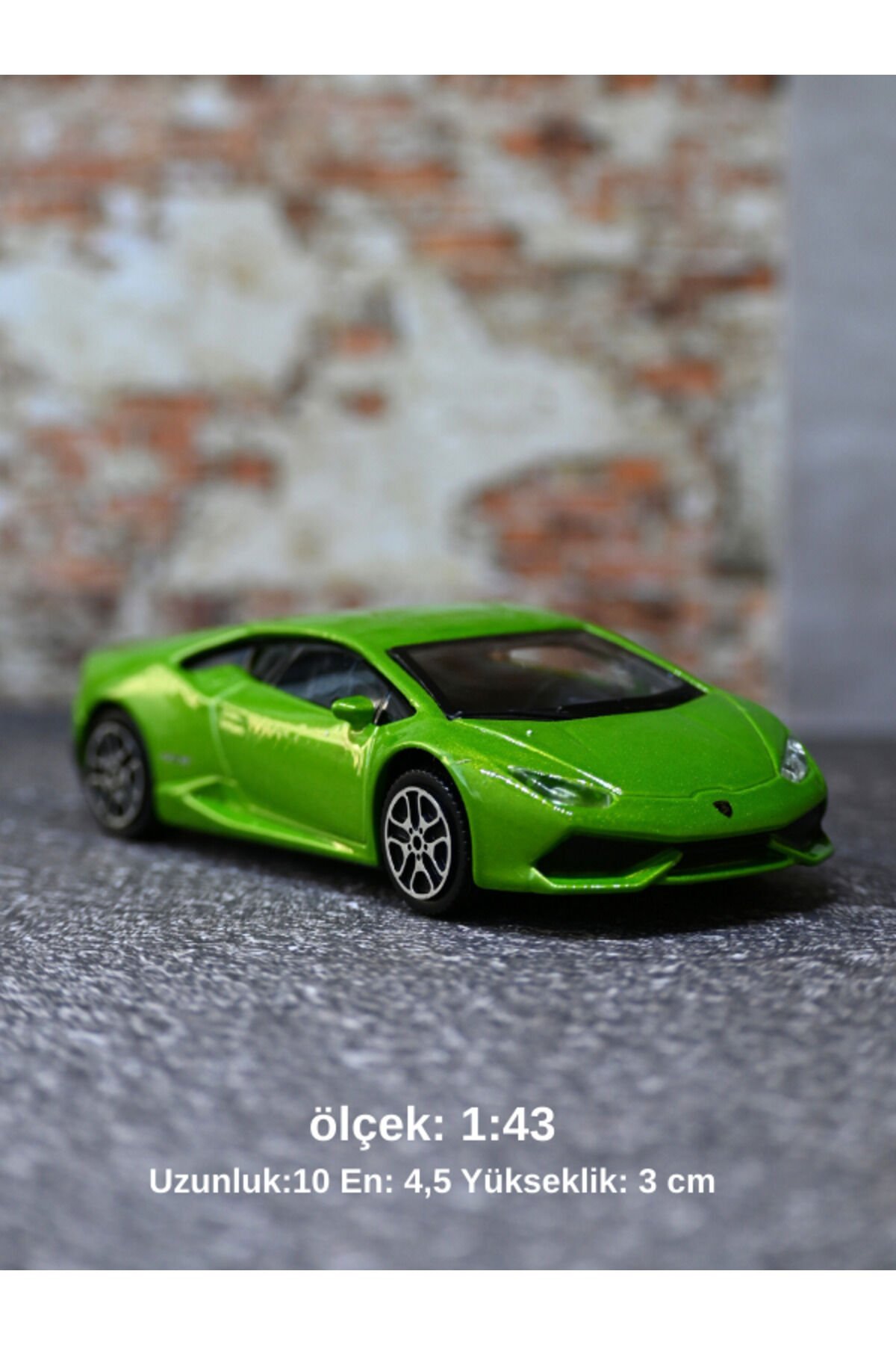 BRAGO 1:43 LAMBORGHİNİ METAL ARABA YEŞİL