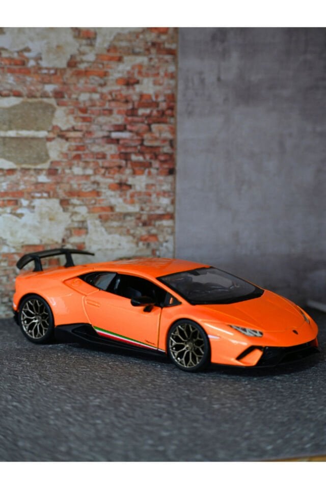 Lamborghini Huracan Performante 1:24 Metal Model Araç