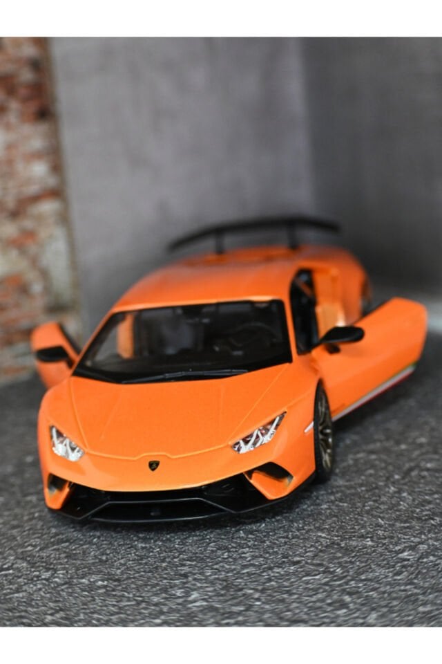Lamborghini Huracan Performante 1:24 Metal Model Araç